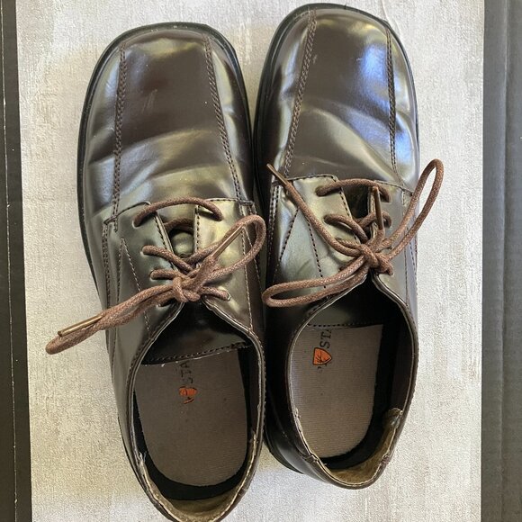 Boys Oxford shoes, Dark Brown - Picture 1 of 7